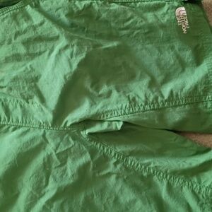 The North Face Boys Small Hiking Swimming Shorts. Small. Built In Net Underwear